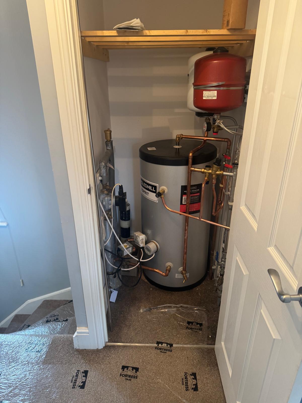 Gledhill Esprit unvented hot water cylinder installation in Leicestershire